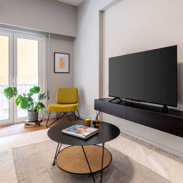 beehive apartments kipseli athens livingroom