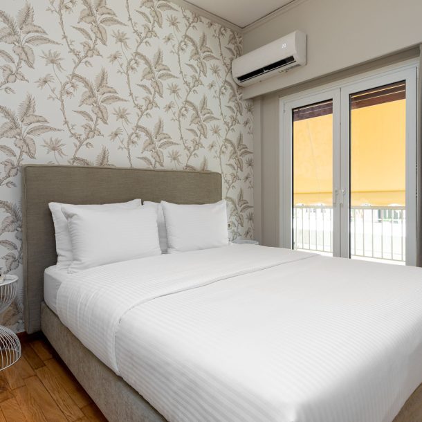 beehive apartments kipseli athens double bedroom